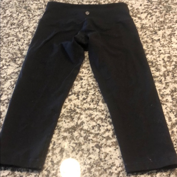 Lululemon cropped leggings - Picture 4 of 5